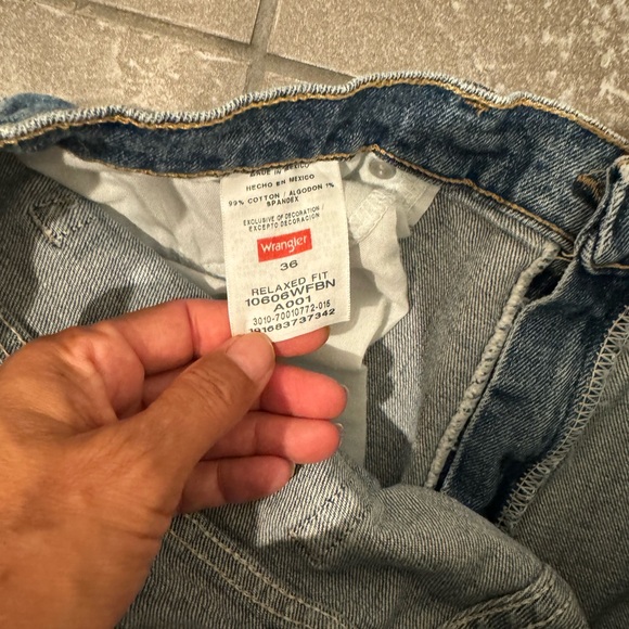 Wrangler Authentic Men's Size 36 Denim Jeans Shorts Relax Fit 10" Mint Condition - Picture 5 of 5